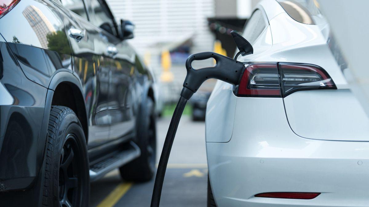 img_borne_de_recharge_lummy_energie_2